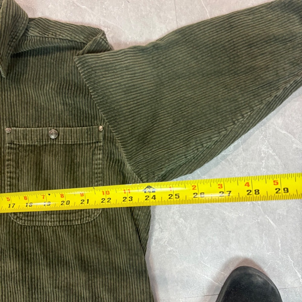 Unionbay Mens Vintage Olive Green Corduroy Button Down Shirt Medium Long Sleeve - Picture 5 of 6